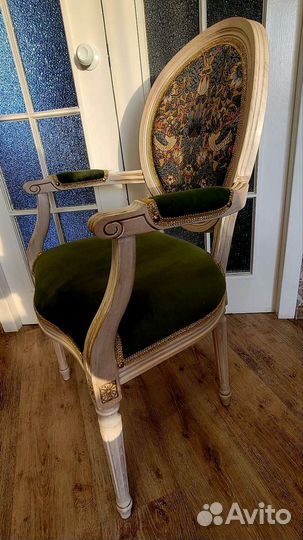Кресло в гостиную