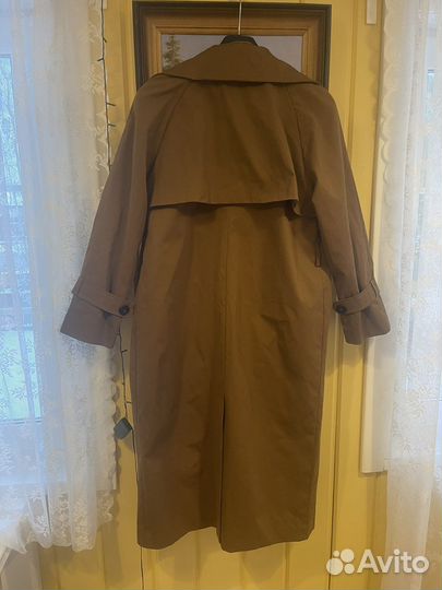 Тренчкот новый и валяный жилет-туника