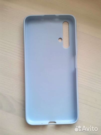 Чехол новый на Huawei nova 5t/Honor 20