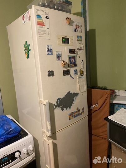 Холодильник бу lg
