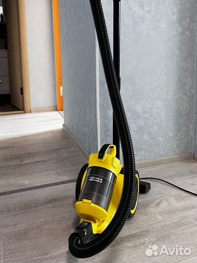 Пылесос karcher VC 3