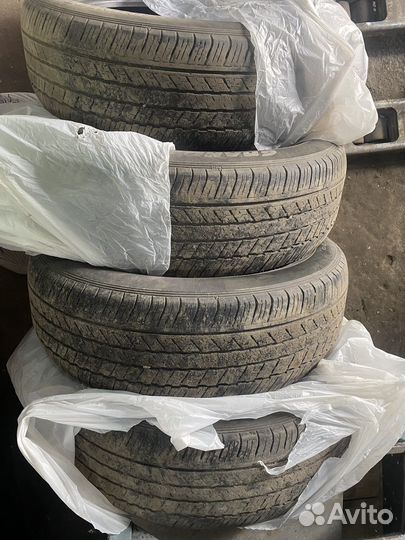 Dunlop Grandtrek AT1 225/60 R18 100