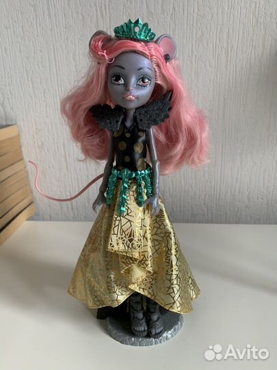 Кукла Monster High Mouscedes King