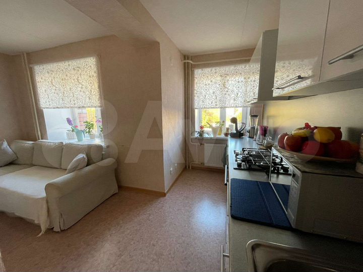 2-к. квартира, 63 м², 2/9 эт.
