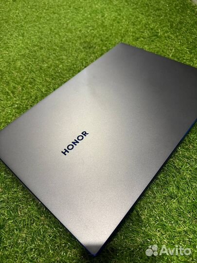 Honor Magicbook 14