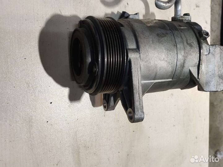 Компрессор кондиционера Ниссан Тиана 32 Ниссан Мур