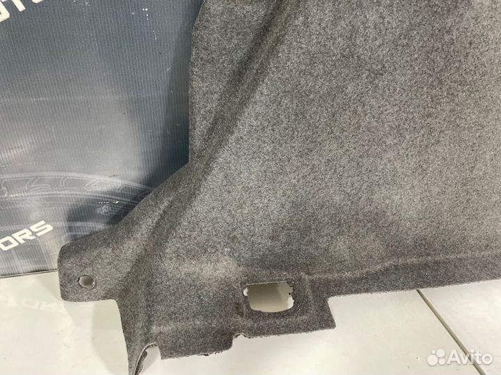 Обшивка багажника правая Audi A6 C5 ASN 2003