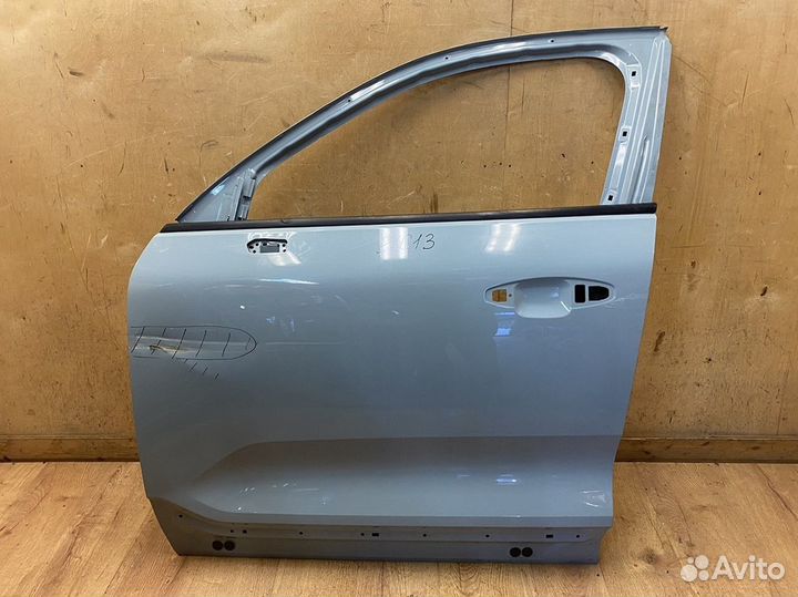 Дверь передняя левая Volvo XC40 2017+