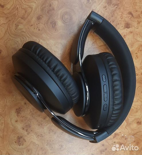 Беспроводные наушники новые черные hoco W45