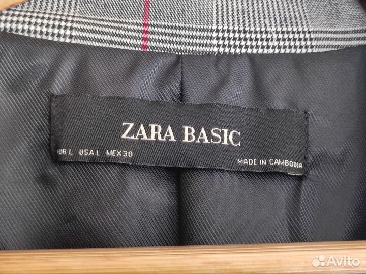 Пиджак женский Zara 46 48 в клетку