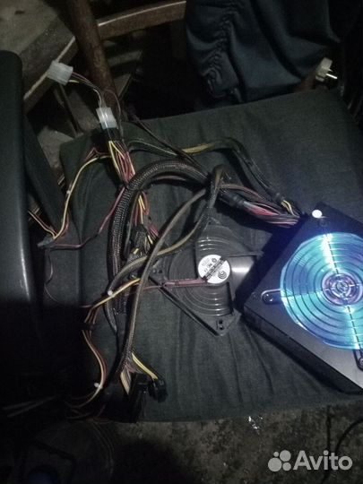 Компьютерный блок питания с подсветкой