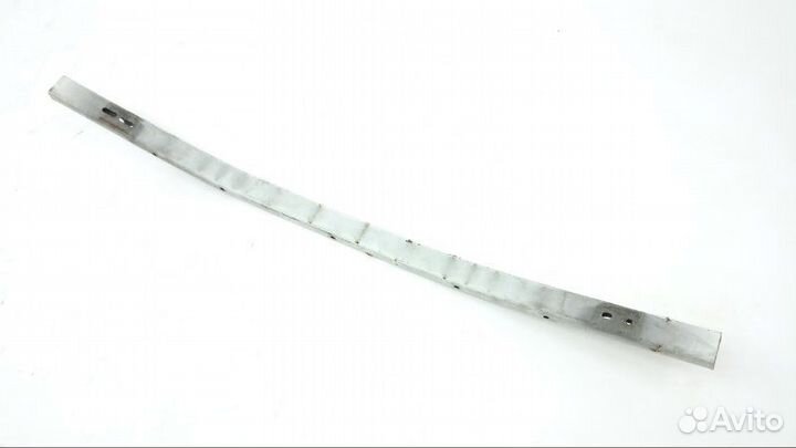 Усилитель бампера передний Nissan Wingroad Y11