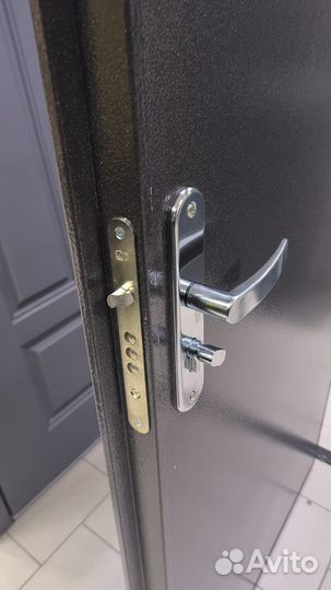 Двери металлические входные