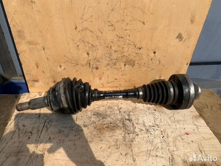Привод задний левый правый Cayenne 7L Q7 Touareg