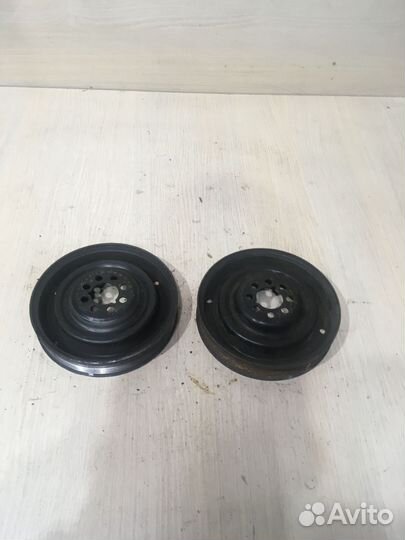 Шкив коленвала Ауди 100 078105255F