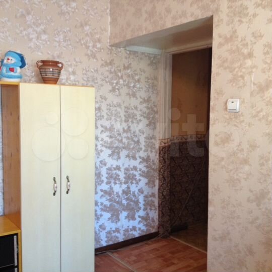 2-к. квартира, 50 м², 2/9 эт.