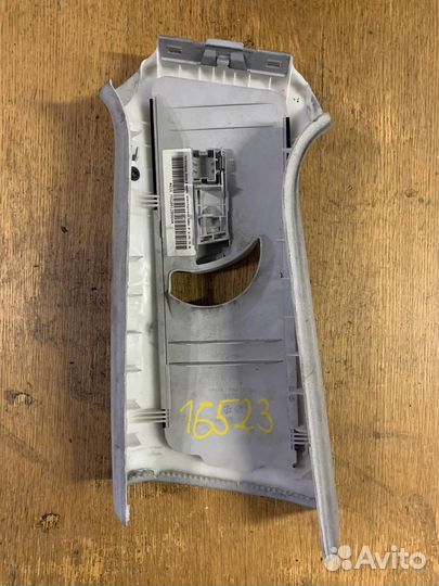 Обшивка стойки VW Passat B6