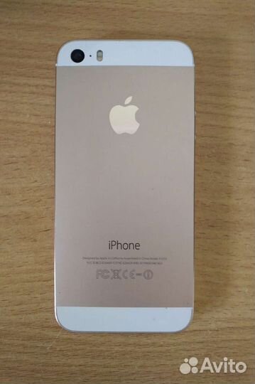 Телефон iPhone 5s