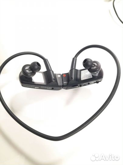 Плеер Sony NWZ-W252 (не включается)