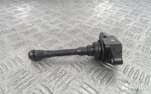 Катушка зажигания бензиновая nissan juke F15 (SKR1