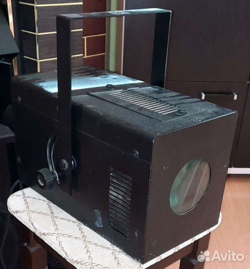 Светомузыка Euro Dj 800W Пушка Полицвет Mic Линза