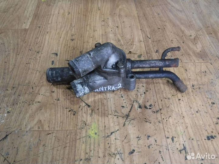 Корпус термостата Hyundai Lantra 1996-2000