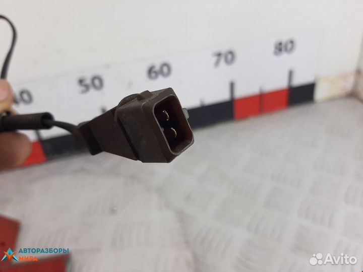 Форсунка Volkswagen Polo 3 2000 028130202Q