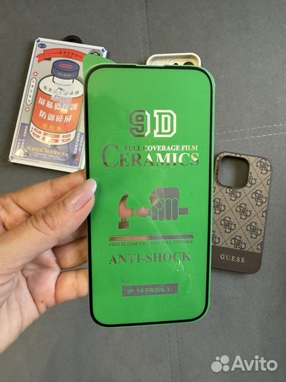 Чехол и стекло на iPhone 14 pro