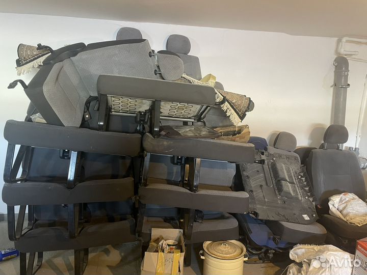 Сиденье toyota hiace h200