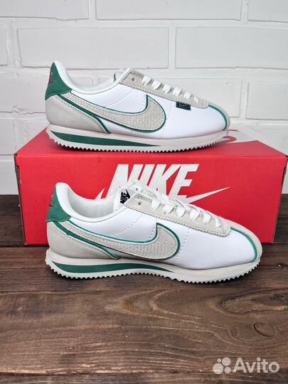 Кроссовки nike 37 размер