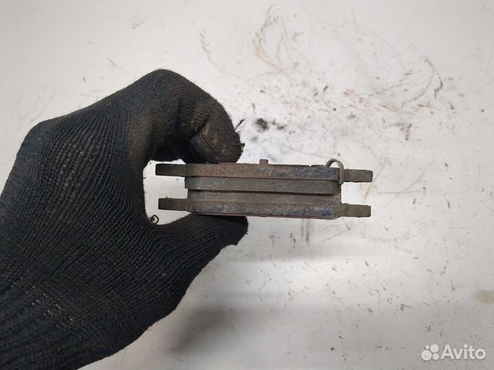 Колодки тормозные Chevrolet Camaro, 2018