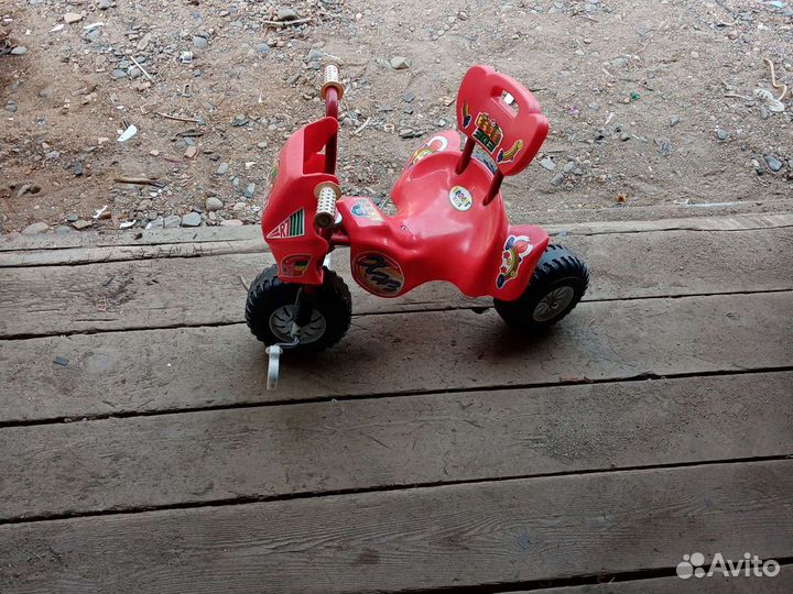 Велосипед детскийМашинка-каталка