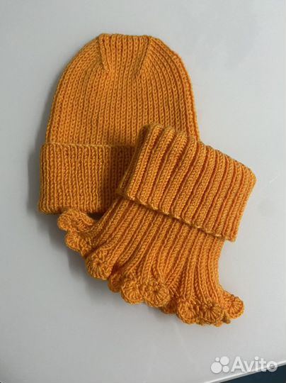 Шапка женская вязанная+манишка