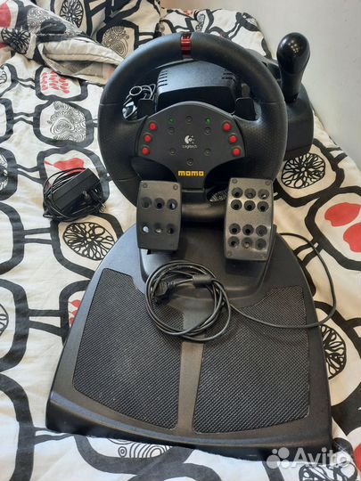 Игровой руль logitech momo racing