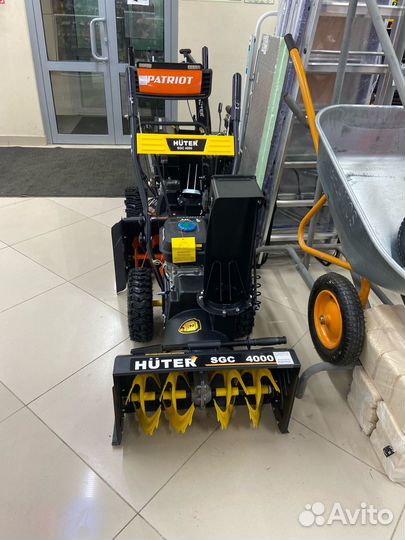 Снегоуборщик Huter