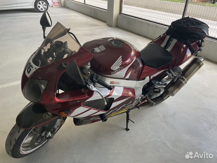 Honda vtr 1000 sp1