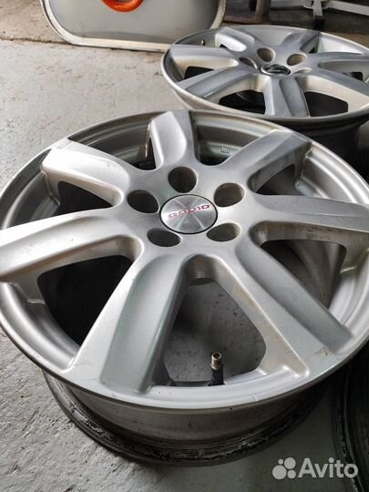 Оригинальные литые диски VW polo r15