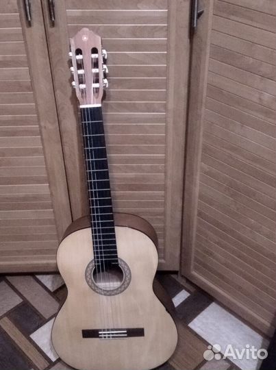 Гитара Yamaha c40m