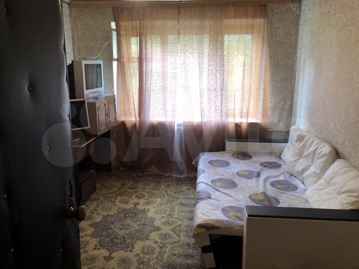 Комната 13 м² в > 9-к., 5/5 эт.