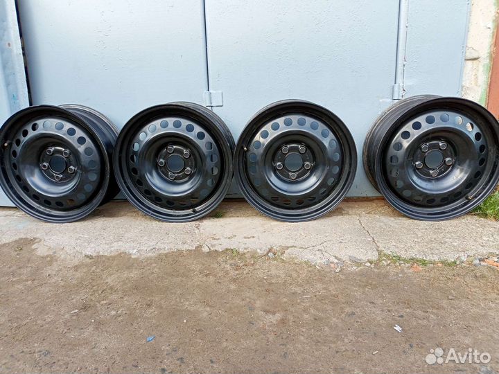 Диски стальные Nissan X-Trail r17