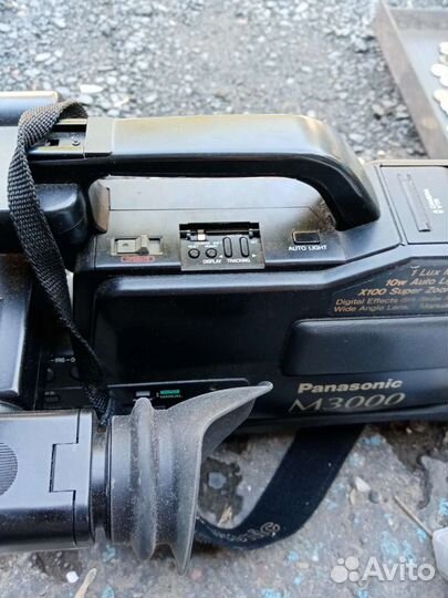 Видео камера Панасоник м3000