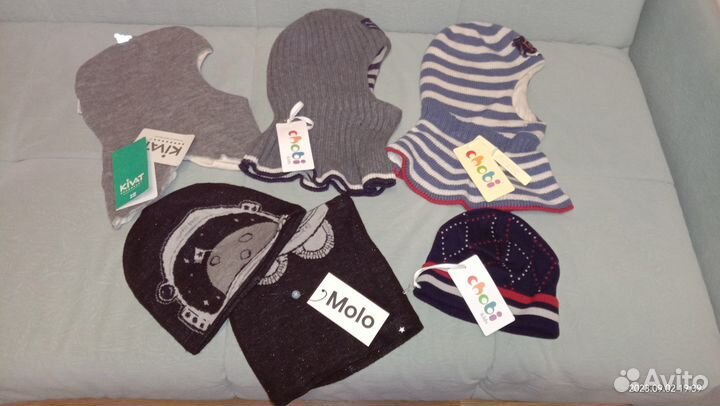 Molo, Kivat, Chobi шапка, шлем