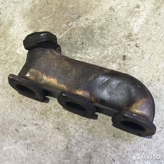 Выпускной коллектор Мерседес M112