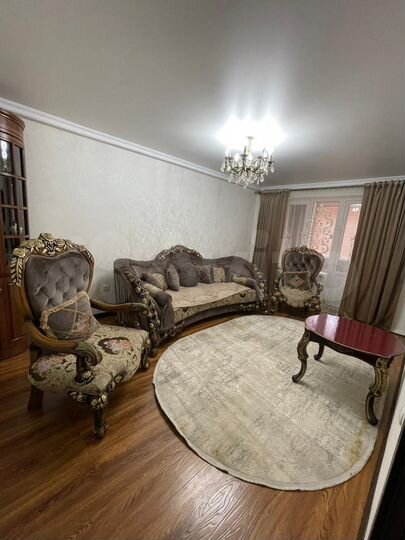 4-к. квартира, 92 м², 5/5 эт.