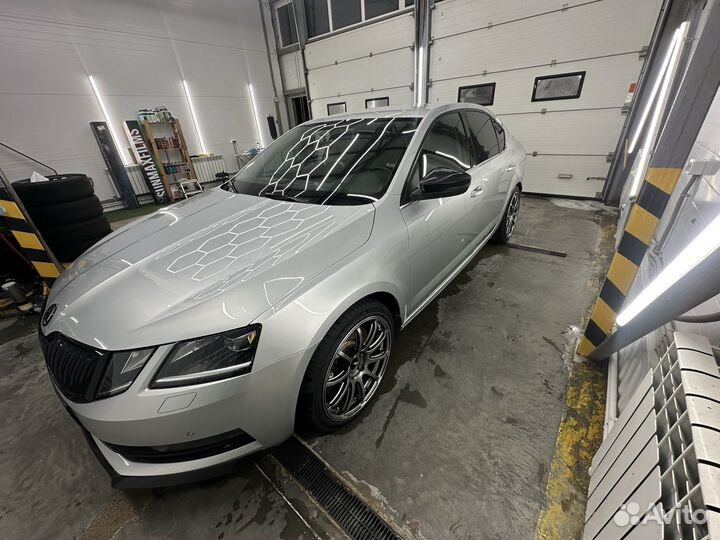 Skoda Octavia 1.8 AMT, 2019, 170 000 км