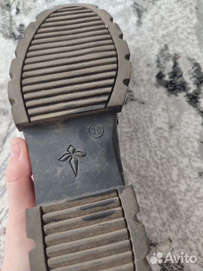 Лоферы женские 37 размер