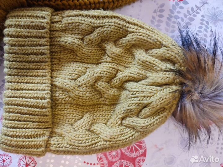 Шапка и шарф-снуд. В отличном состоянии