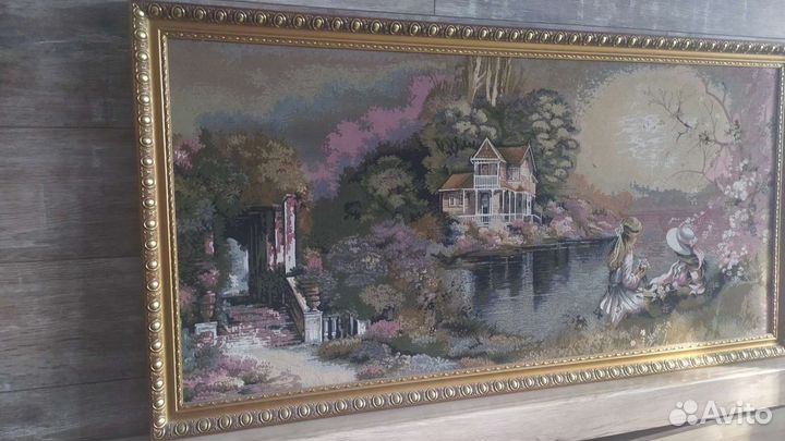 Картина из гобелена