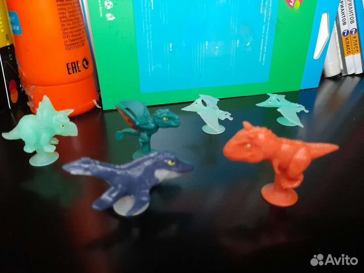 Прилипалы динозавры