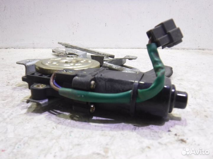 Стеклоподъемник электрический передний правый